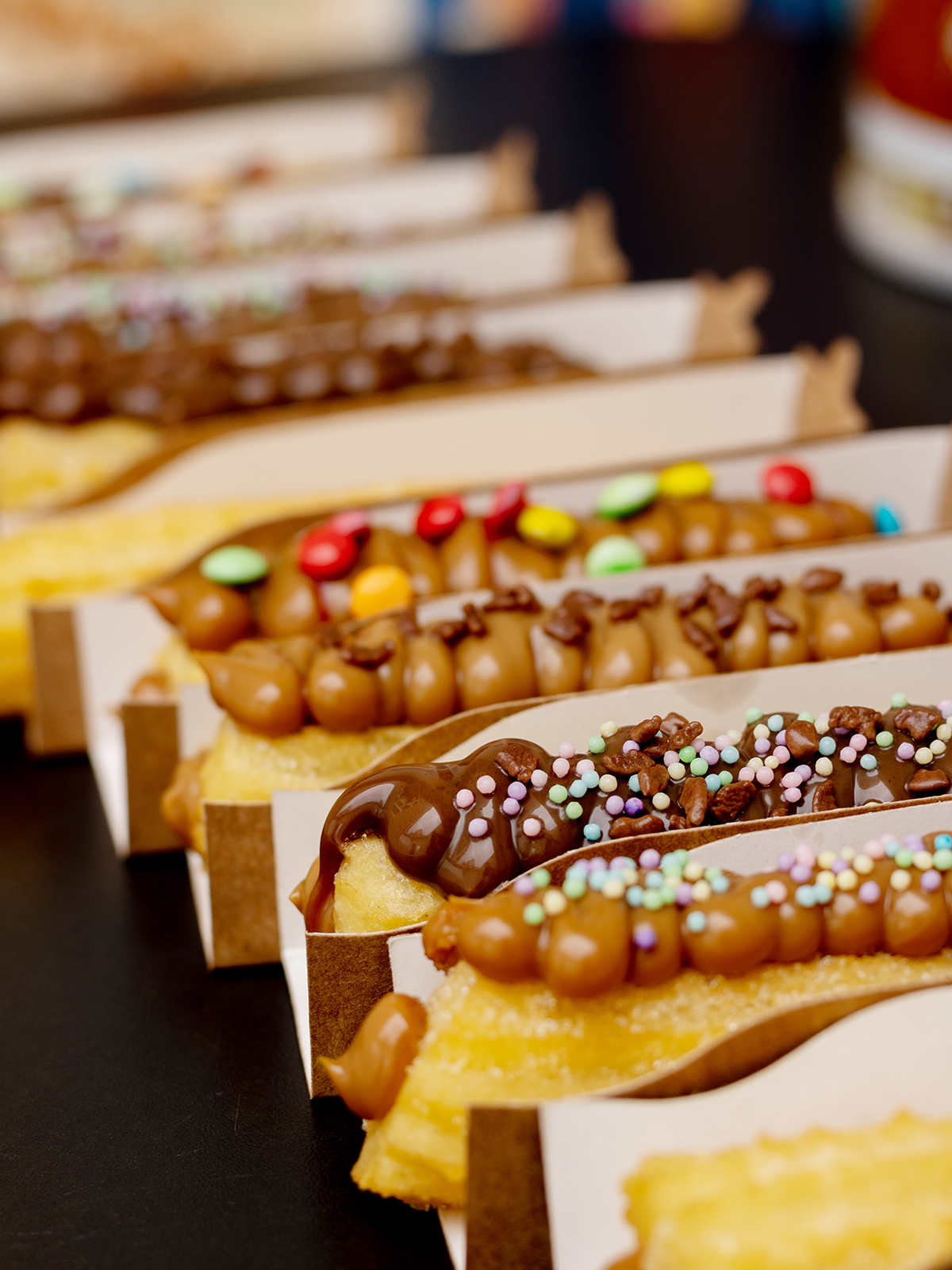 Mini churros gourmet confeitados para encomendas